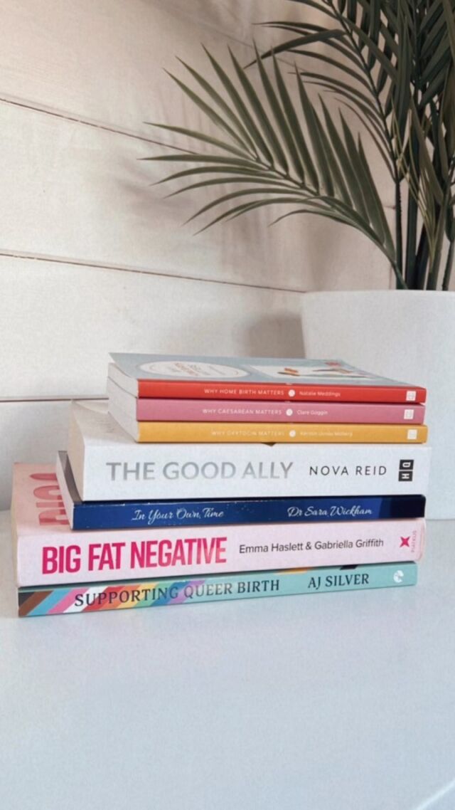 Teachers who train with The Mindful Birth Group are provided with current, relevant books that support their all-births and inclusive approach to teaching.

This include books from @pinterandmartin @bigfatnegative Nova Reid @thequeerbirthclub @natalie_meddingsdoula @drsarawickham .

We also provide live training with external trainers @blackmothersmatteruk @teddys_wish @jacobtheseahorse @birthrightsorg which is a chance for the team to personalise their learning and gain live support from our training partners. 

#mindfulbirth #antenatalclass #traintoteach