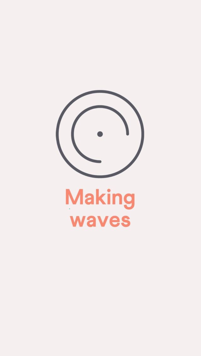Making waves {contractions} using a ping pong ball and a balloon! 🎈 Don’t worry- baby doesn’t quite pop out like that! But the motion of the uterus muscles tightening and releasing does ease them slowly down and out. 

#mindfulbirth #makingwaves #birthdemo