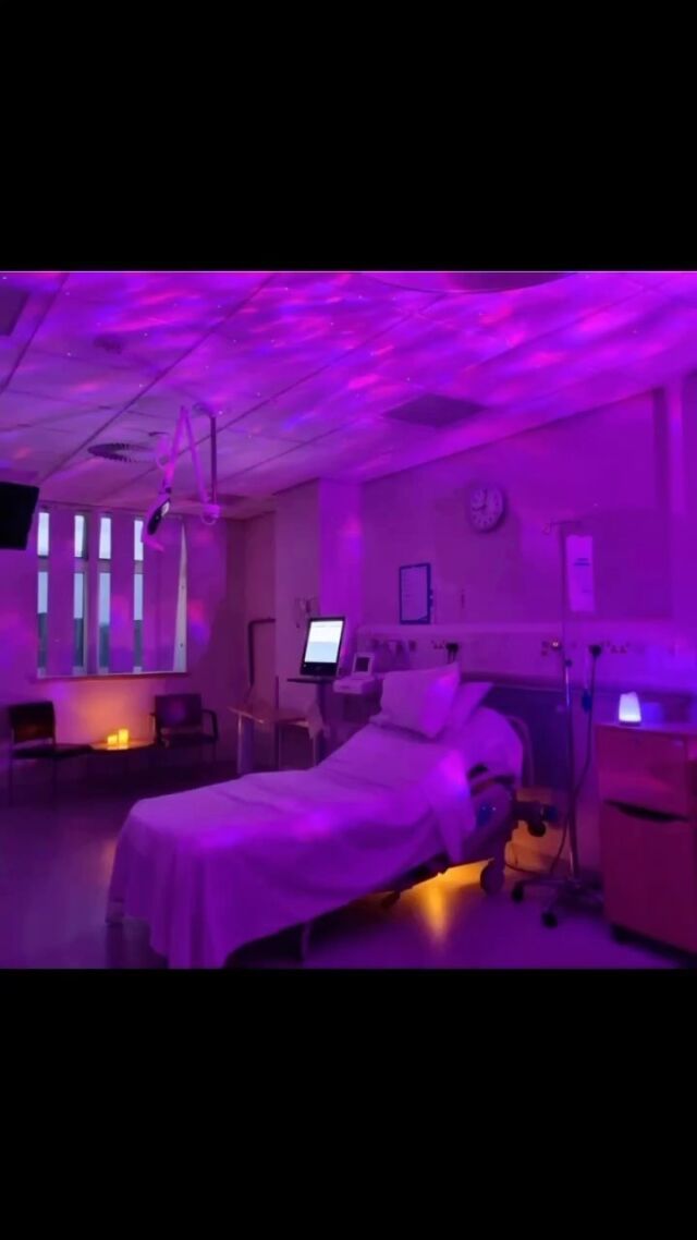 How your birth environment FEELS is important for SO many reasons. As you start to prepare for going into labour, are you and your birth partner ready so set up your space to feel:

🧡 Calm
🧡 Familiar
🧡 Safe

It could be as simple as adjusting lighting, spraying a room spray and having your own pillow and comfy clothes from home with you. We go into depth on what an optimal birth environment for YOU would be during our courses, as it can be different for everyone. 

Whether you’re birthing at home, in a midwife-led birth centre or in a labour ward, what can you do to make it FEEL those 3 things?

Let us know your ideas or experiences in the comments 💜

Find out more about optimising your birth environment on our group or private courses, available in-person and on Zoom 🩵.